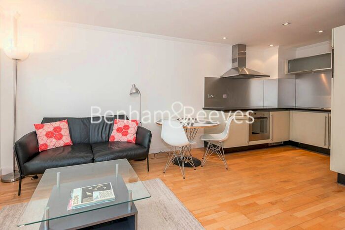 1 Bedroom Flat To Rent In High Holborn, Chancery Lane, City, WC1V