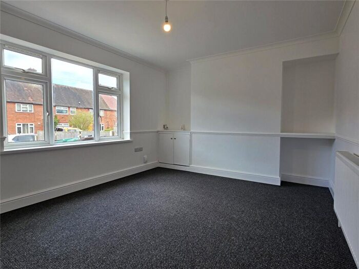 3 Bedroom Semi Detached House To Rent In Denewood Crescent, Nottingham, Nottinghamshire, NG8