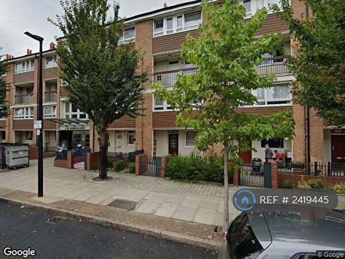 3 Bedroom Maisonette To Rent In Brownfield Street, London, E14