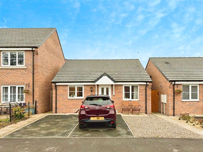 2 Bedroom Detached Bungalow For Sale In Lavender Way, Easingwold, York, YO61