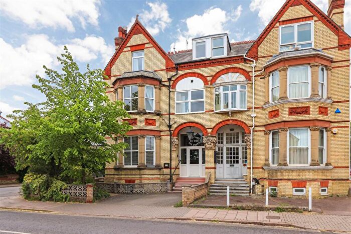 1 Bedroom Flat For Sale In Tenison Road, Cambridge, CB1
