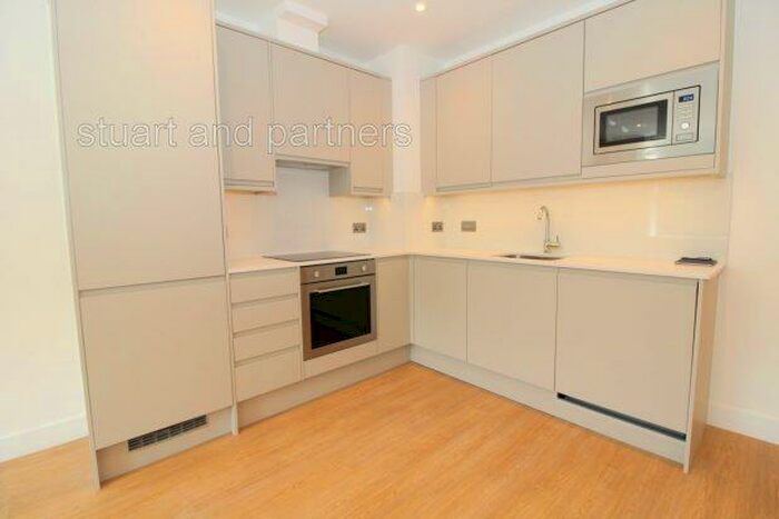 1 Bedroom Apartment To Rent In Perrymount Road, Haywards Heath, RH16