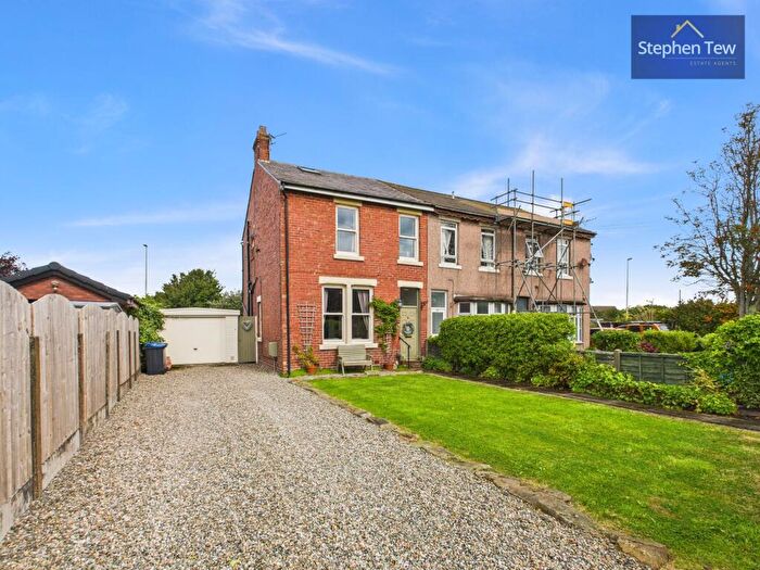 4 Bedroom End Of Terrace House For Sale In Lowfield Road, Blackpool, FY4