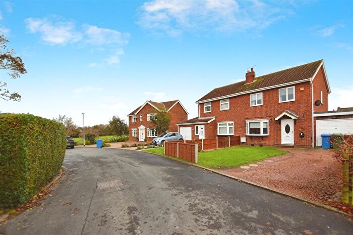 3 Bedroom Semi-Detached House For Sale In Woolam Hill, Burstwick, Hull, HU12