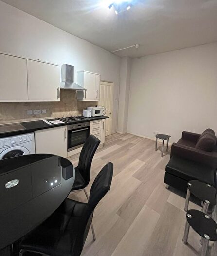 1 Bedroom Flat To Rent In Aldrington Road, Streatham, London, SW16