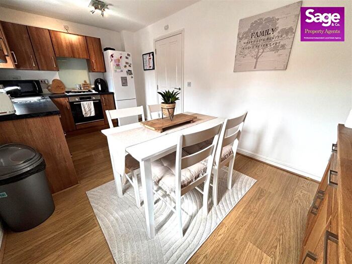 3 Bedroom Terraced House For Sale In Stonebridge Park, Croesyceiliog, Cwmbran, NP44