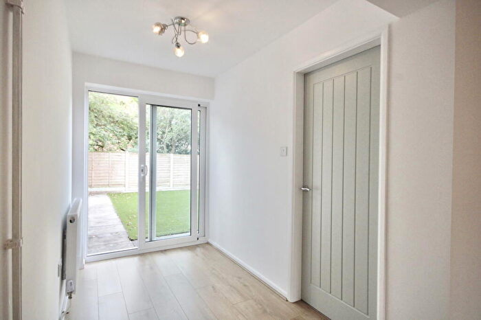 2 Bedroom Terraced Bungalow For Sale In Old Hall Close, Amblecote, Stourbridge, DY8