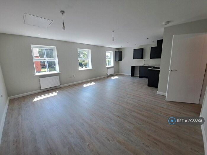2 Bedroom Flat To Rent In Grafton Street, Kettering, NN16