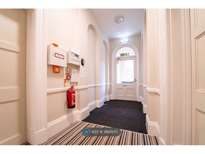 2 Bedroom Flat To Rent In Calthorpe House, Great Yarmouth, NR30