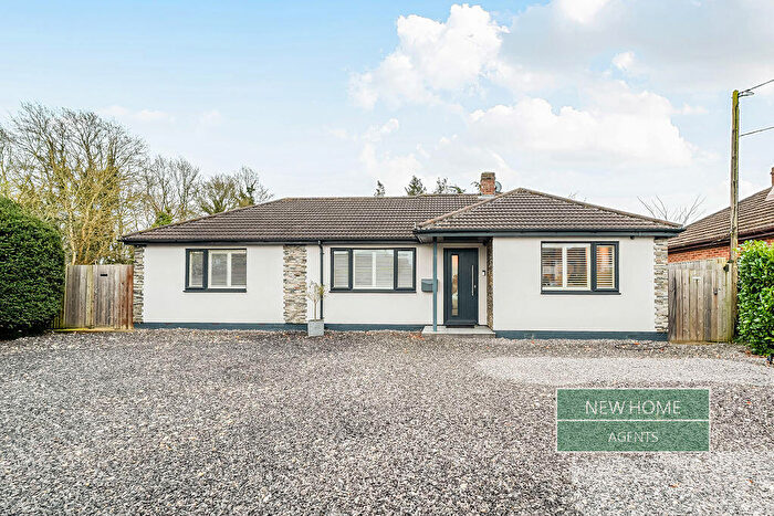 3 Bedroom Detached Bungalow For Sale In Sandy Lane Estates, Tiddington, Thame, OX9