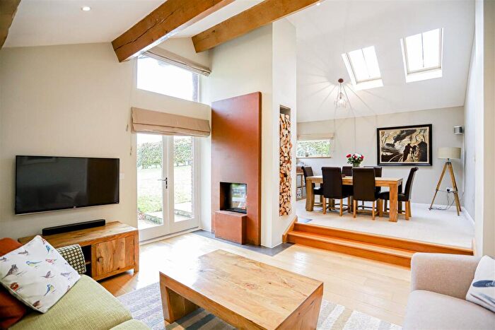 3 Bedroom Cottage To Rent In Pippin Fold, Brindle, Chorley, PR6