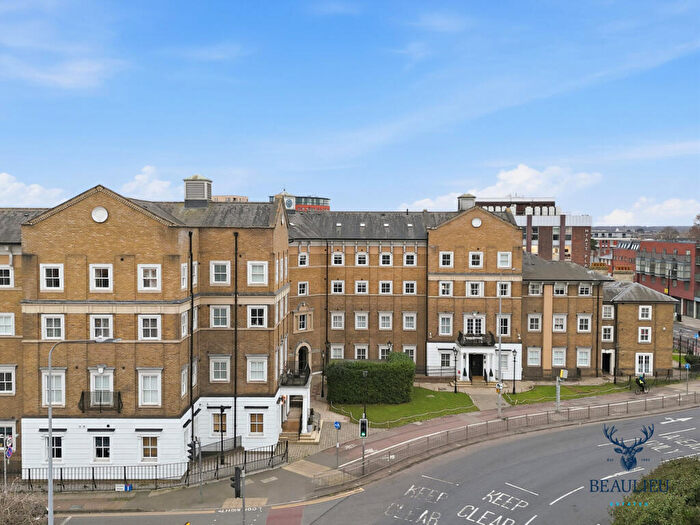 1 Bedroom Apartment For Sale In Broomfield Road, Chelmsford, CM1