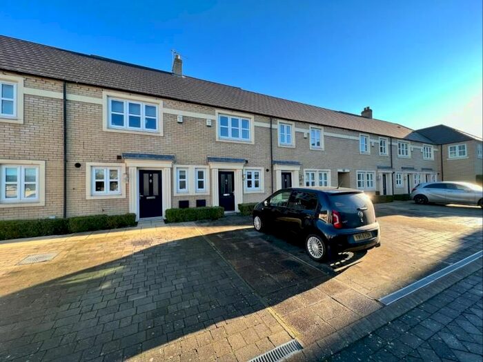 2 Bedroom Terraced House To Rent In St. Georges Court, Willerby HU10