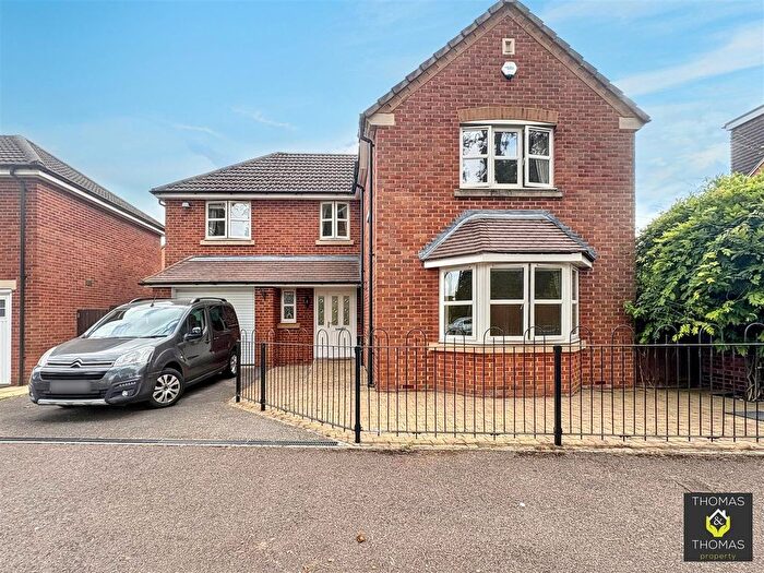 4 Bedroom Detached House To Rent In Dancers Hill, Abbeymead, Gloucester, GL4