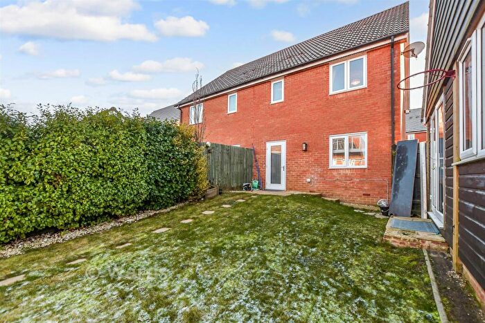 3 Bedroom Semi-Detached House For Sale In Arable Drive, Whitfield, Dover, Kent, CT16