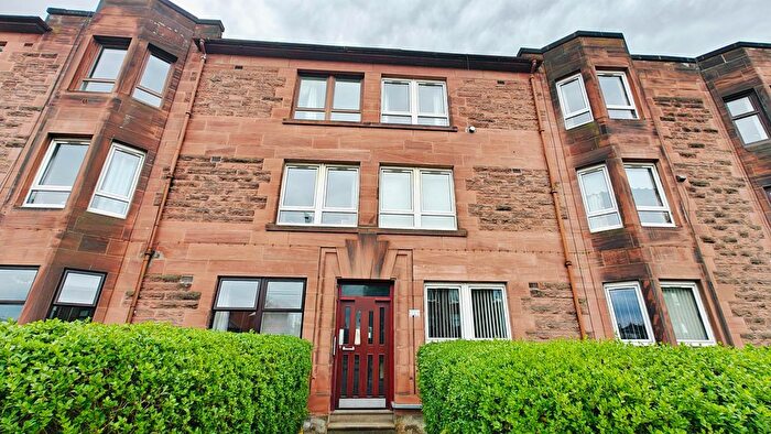 2 Bedroom Flat To Rent In Paisley Road West, Glasgow, G52