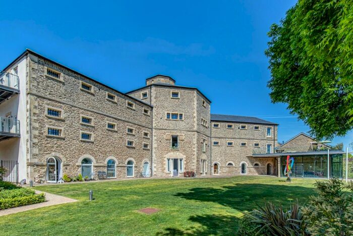2 Bedroom Apartment To Rent In The Old Gaol, Abingdon, OX14