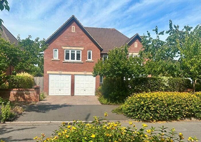 5 Bedroom Detached House For Sale In Parrys Grove | Stoke Bishop, BS9