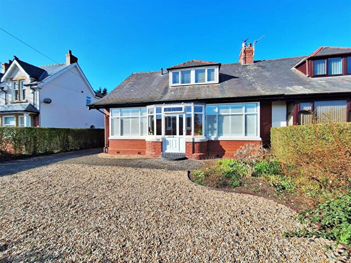 4 Bedroom Semi Detached House For Sale In Bispham Road, Poulton-Le-Fylde, FY6