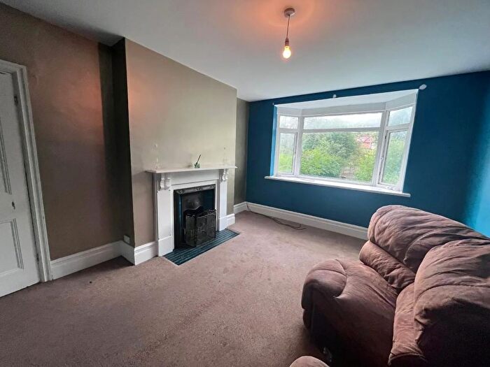 4 Bedroom Semi-Detached House To Rent In Village Way, Pinner, HA5