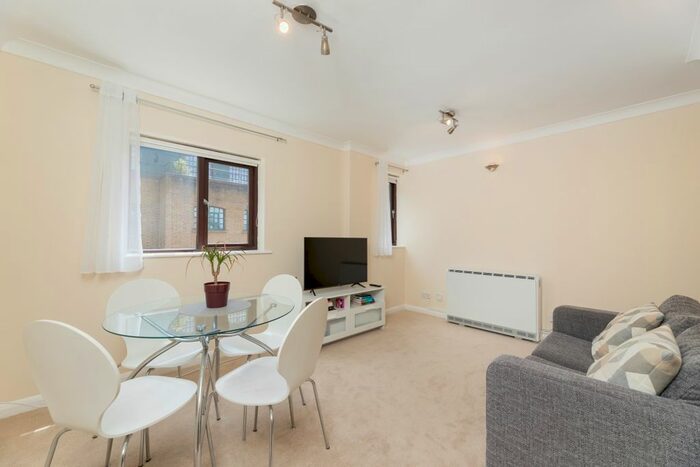1 Bedroom Flat To Rent In Prospect Place, Wapping Wall, E1W