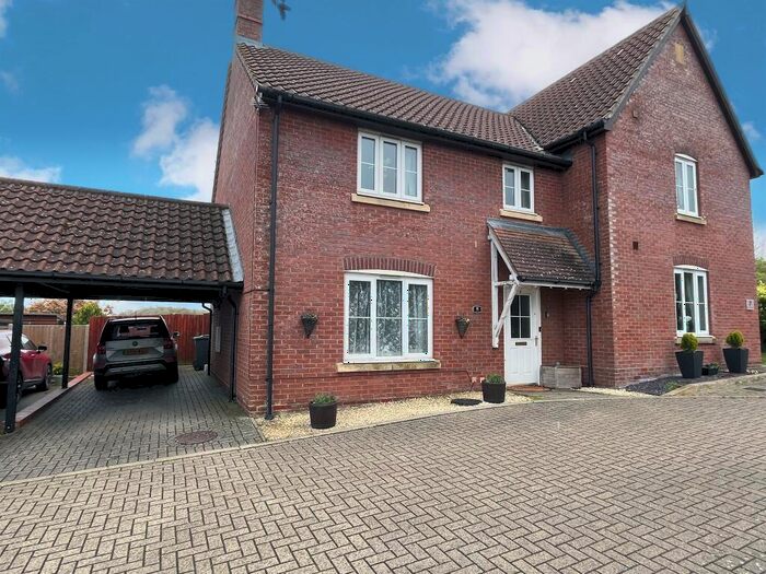 3 Bedroom Semi-Detached House For Sale In Nettleditch, Littlebury, Saffron Walden, CB11