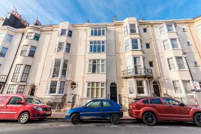 Studio To Rent In Madeira Place, Brighton, BN2