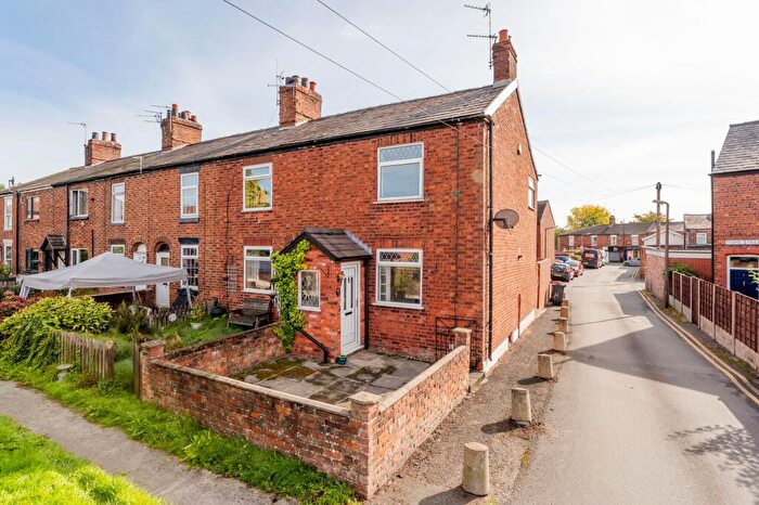2 Bedroom End Of Terrace House For Sale In Burgess Place, Northwich, CW8