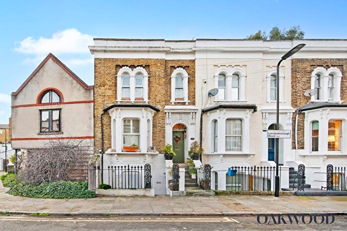 1 Bedroom Flat For Sale In Londesborough Road, London, N16