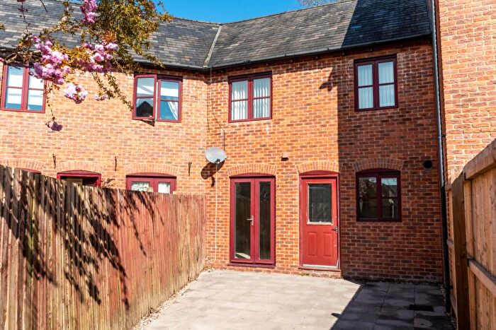 3 Bedroom Terraced House For Sale In Jamaica Walk, Coedkernew, Newport, Gwent, NP10