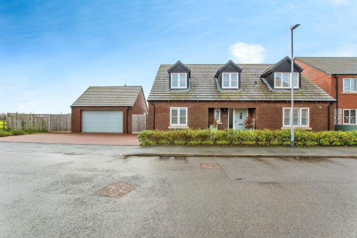 4 Bedroom Bungalow For Sale In Cavell Way, Holbeach, Spalding, PE12