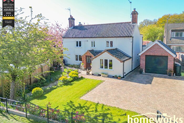 5 Bedroom Detached House For Sale In Elmham Road, Beetley, Dereham, NR20