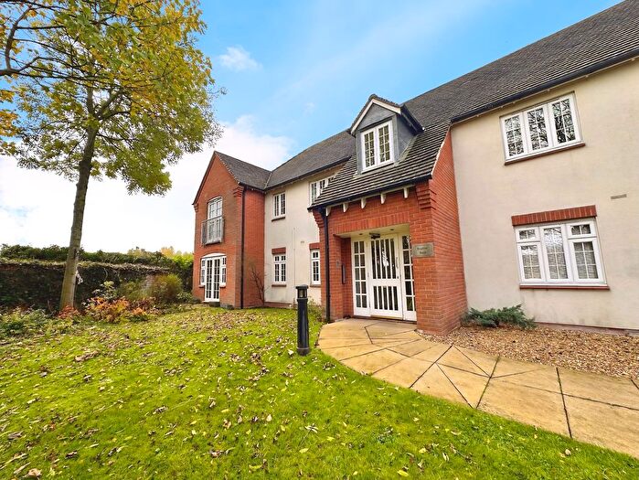 2 Bedroom Flat For Sale In Beaumont House, Old Stafford Road, Coven, WV10