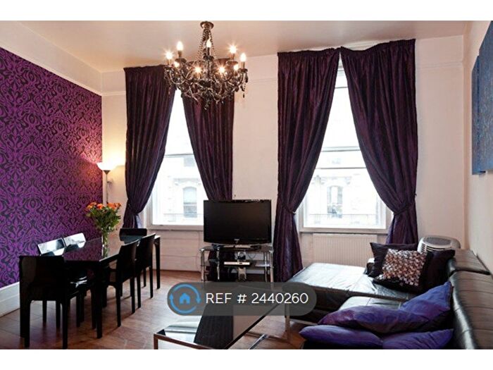 2 Bedroom Flat To Rent In Garrick Street, London, WC2E