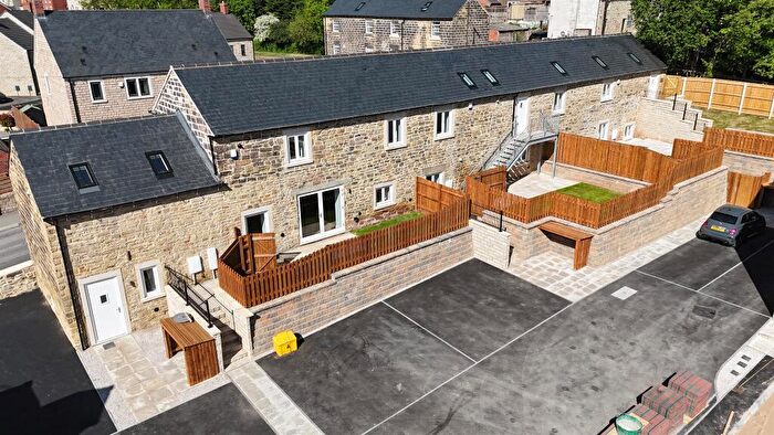 2 Bedroom Character Property For Sale In Tilling Close, Ambergate, Belper, DE56