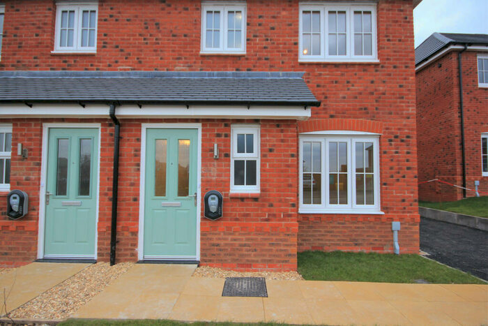 3 Bedroom Semi-Detached House To Rent In Ennerdale Avenue, Warton, PR4