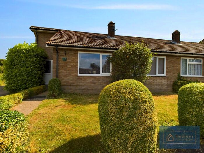 3 Bedroom Semi-Detached Bungalow For Sale In Westway Place, Witcham, Ely, CB6
