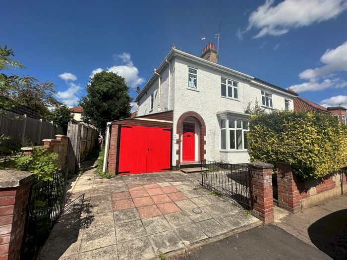 3 Bedroom House To Rent In Portersfield Road, Norwich, NR2