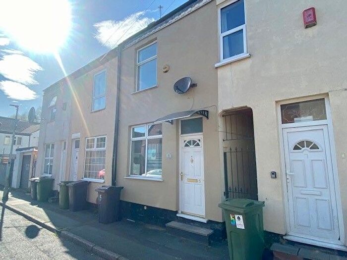 3 Bedroom Property To Rent In Stratton Street, Wolverhampton, WV10