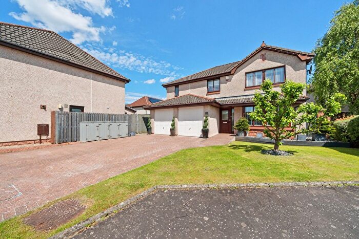 5 Bedroom Detached House For Sale In Crofthead Street, Falkirk, FK2