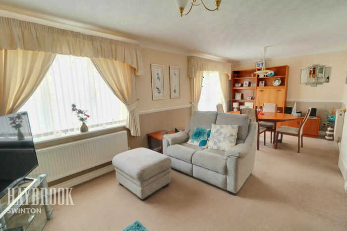 4 Bedroom Detached House For Sale In Cedar Vale, Swinton, S64