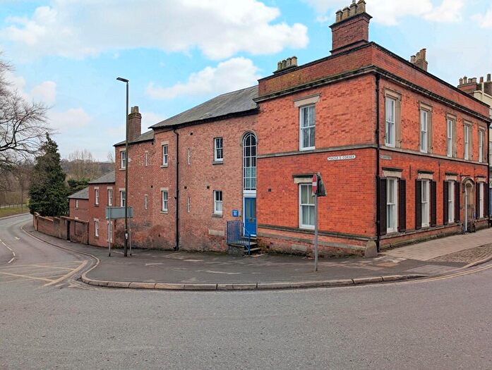 3 Bedroom Apartment To Rent In Park Road, Ashbourne, DE6
