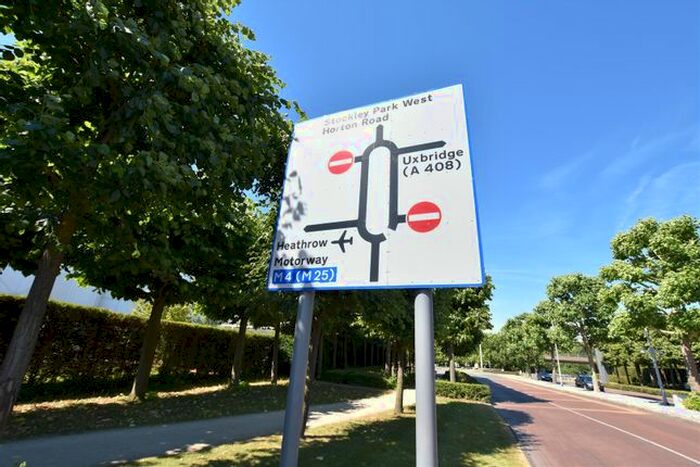 1 Bedroom Flat To Rent In Broadway Parade, Station Road, West Drayton, UB7