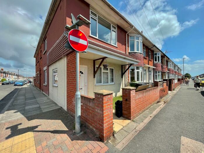 2 Bedroom Maisonette To Rent In Hayling Avenue, Baffins, PO3