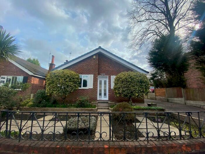 2 Bedroom Detached Bungalow To Rent In Worsley Road, Swinton, M27