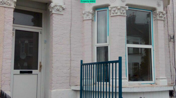 2 Bedroom Ground Flat To Rent In Studley Road, London, E7