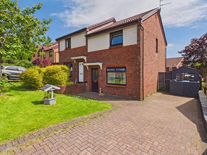 3 Bedroom Semi-Detached House For Sale In MacArthur Drive, East Kilbride, G74