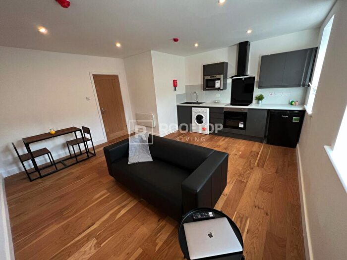 2 Bedroom House To Rent In Royal Park Road, Leeds, LS6