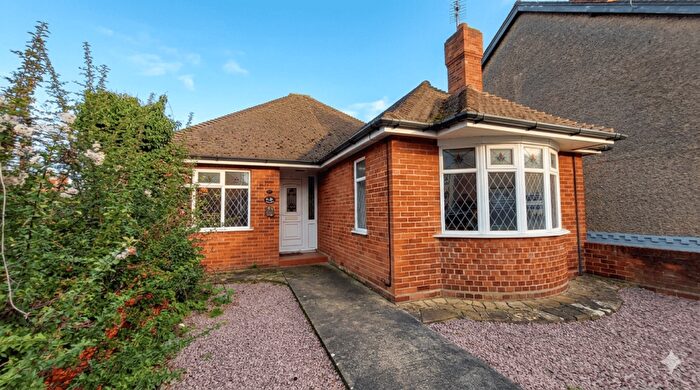 2 Bedroom Bungalow For Sale In Meadowgate, Bourne, PE10