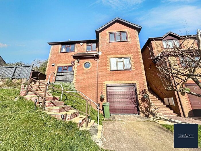 4 Bedroom Detached House For Sale In Tyntyla Park, Tonypandy, CF40